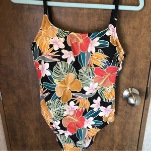 EUC Hurley Tropical Floral Padded Bra Strappy One Piece Swim Suit Size M…